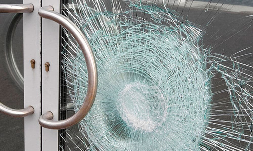 Por-qué-usar-laminados-de-seguridad